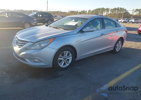 2013 Hyundai Sonata Gls z USA, uszkodzony, nr VIN 5NPEB4AC6DH580010